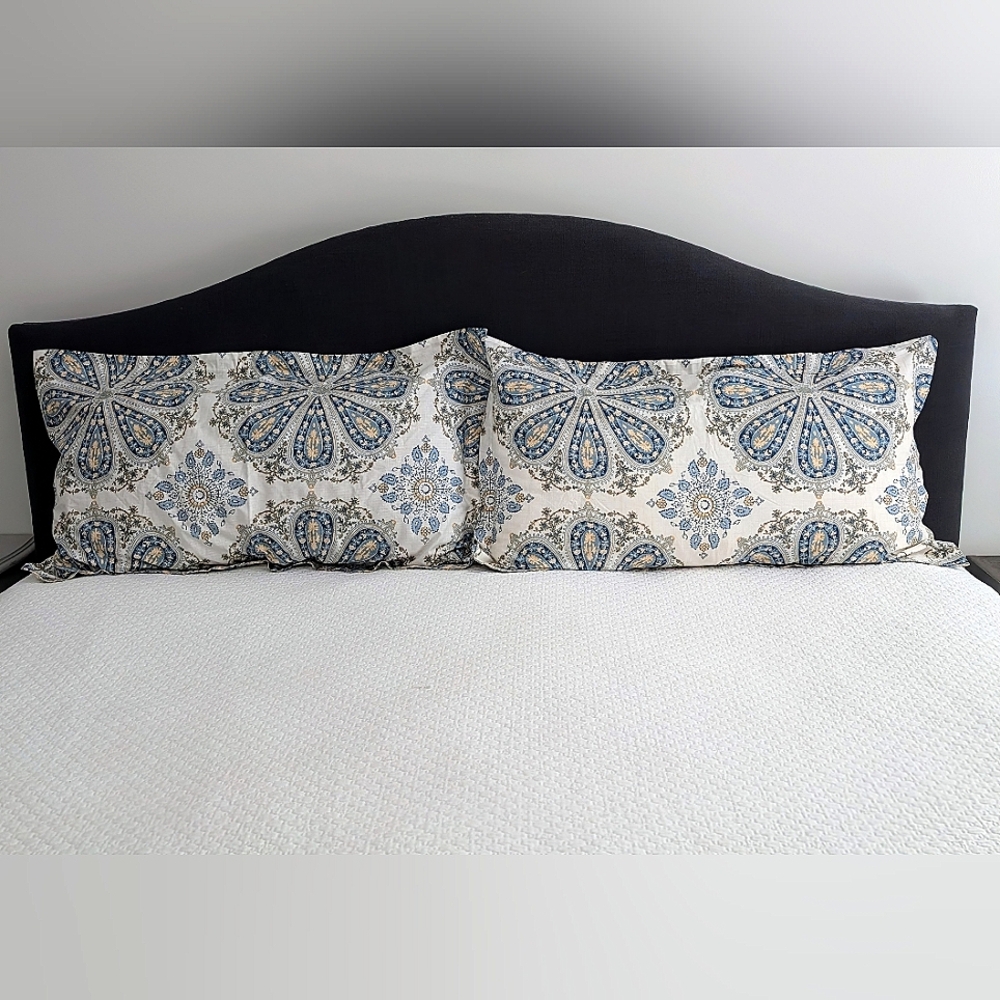 Ralph Lauren King Size Bed Pillow Case Shams (set of 2) Blue Tan Ivory EUC